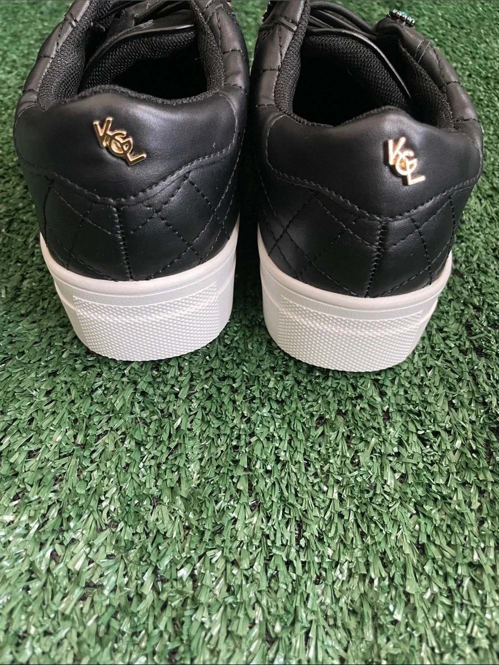 Kurt Geiger London Kids Mini Liviah Quilt Sneakers size 4 Black Floral Gems